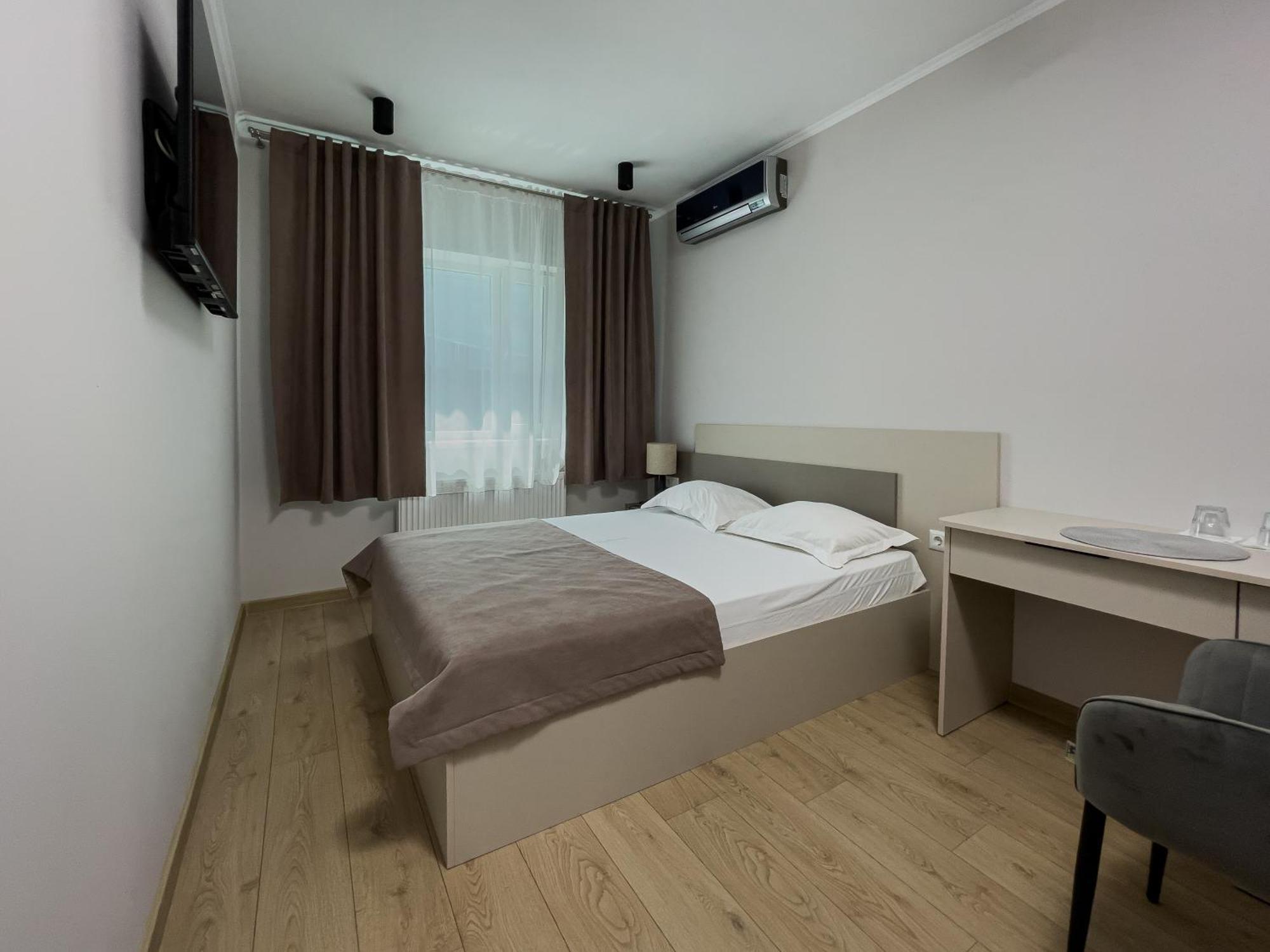 Vip Hotel Izmail Exterior photo